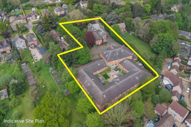 The Red House, Bury Road, Huntingdon, Cambridgeshire PE26 1NA 8