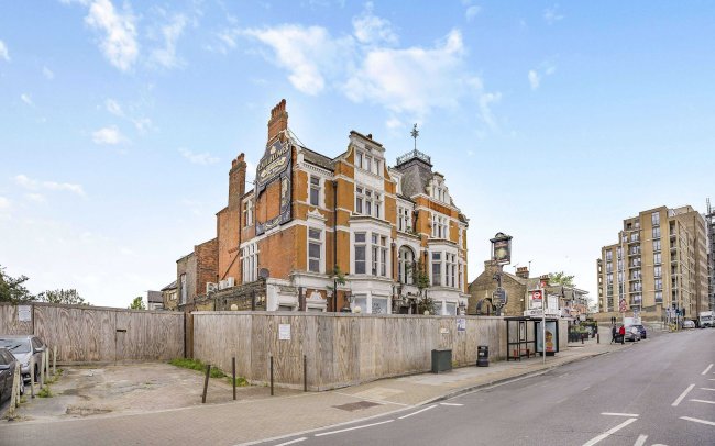 The Former Cauliflower Public House, 553 High Road, Ilford, London IG1 1TZ 6