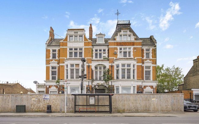 The Former Cauliflower Public House, 553 High Road, Ilford, London IG1 1TZ 6