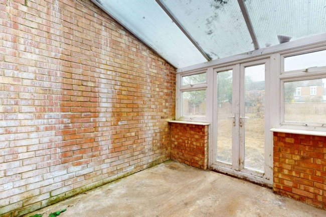 35 Forlease Road, Maidenhead, SL6 1RX 7