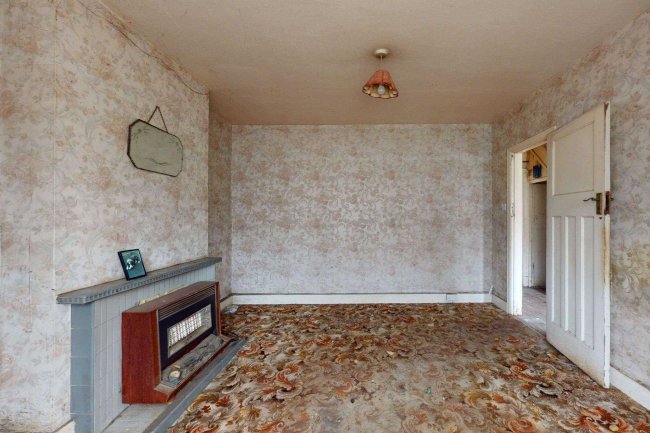 35 Forlease Road, Maidenhead, SL6 1RX 7