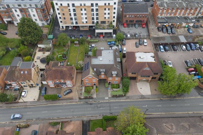 33 Forlease Road, Maidenhead, SL6 1RX 8