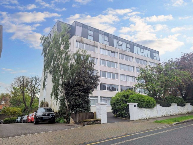 39 Kersfield House, 11 Kersfield Road, Putney, London SW15 3HJ 9