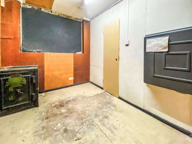 125 Broad Street, Dagenham, RM10 9HP 4