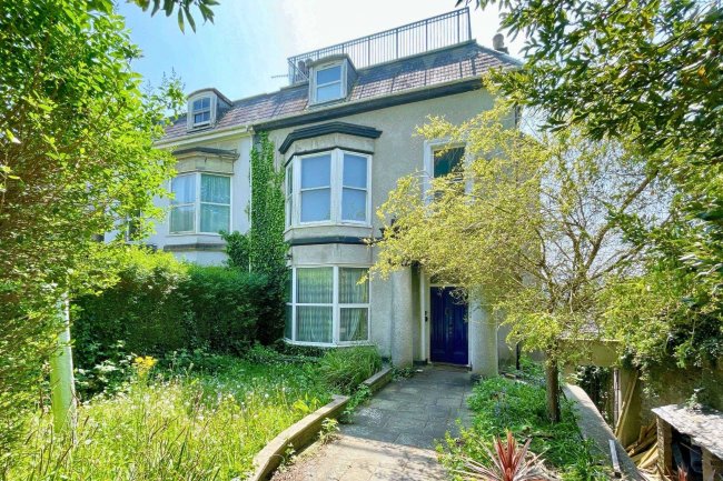 4 Lonsdale Villas, Mannamead, Plymouth, Devon, PL4 7AS 1