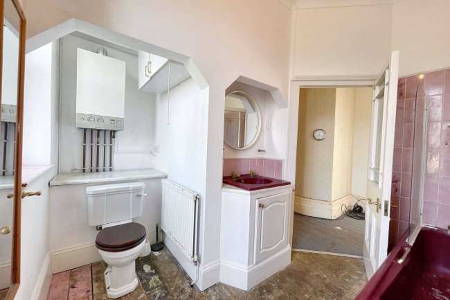 4 Lonsdale Villas, Mannamead, Plymouth, Devon, PL4 7AS 1