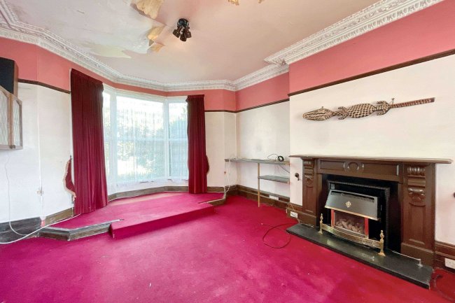 4 Lonsdale Villas, Mannamead, Plymouth, Devon, PL4 7AS 1