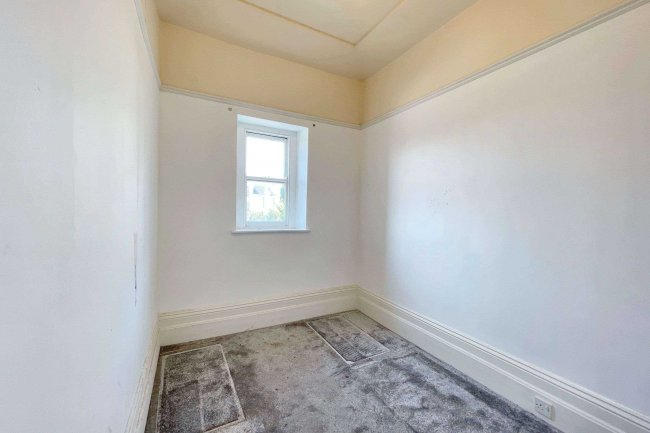 4 Lonsdale Villas, Mannamead, Plymouth, Devon, PL4 7AS 1