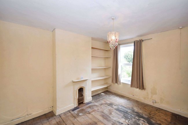 41 South Oak Street, Burton-on-Trent, East Staffordshire, DE14 3PH 5