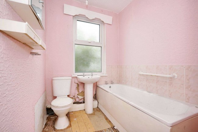 22 Westfield Road, Blackpool, FY1 6NY 9