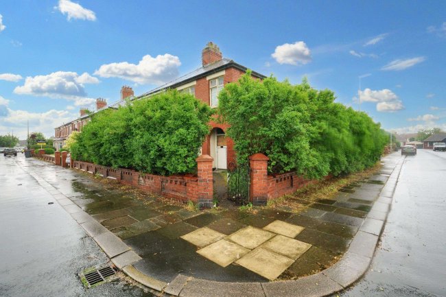 22 Westfield Road, Blackpool, FY1 6NY 9