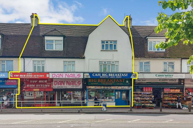 78-80 Wood Lane, Dagenham, Essex, RM8 2NT 3