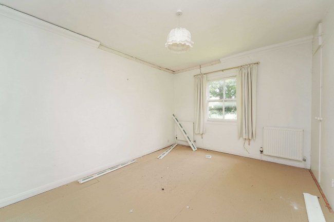 Ivy Cottage, Church Path, Lane End, High Wycombe, Buckinghamshire, HP14 3HE 6