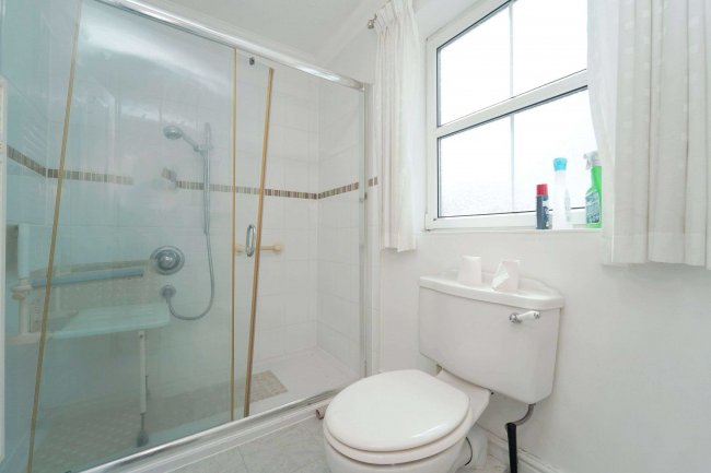 Ivy Cottage, Church Path, Lane End, High Wycombe, Buckinghamshire, HP14 3HE 6