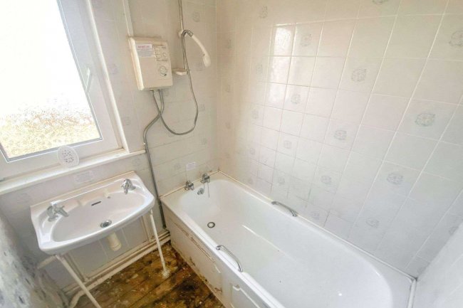 2 The Hawthorns, Cleator Moor CA25 5RS 7