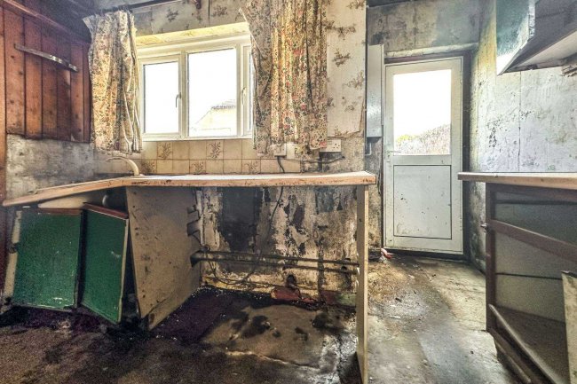 Inverness, Sutton at Hone, Hawley Road, Dartford, Kent, DA2 7RH 5