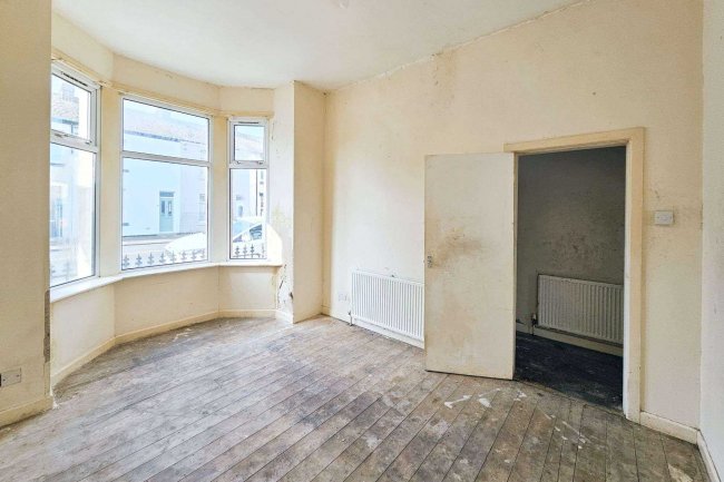 74 Adelaide Street, Fleetwood, Lancashire, FY7 6EE 8