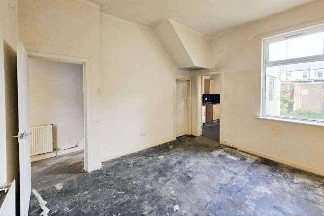 74 Adelaide Street, Fleetwood, Lancashire, FY7 6EE 8