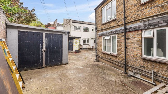 85 Evesham Road, Stratford, London E15 4AL 9