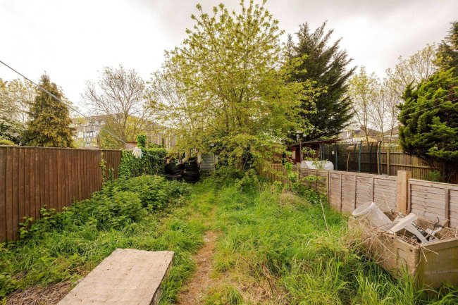 164A Tanfield Avenue, London, NW2 7SP 8