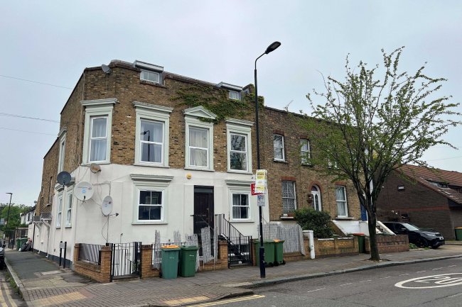 2A & 2B Brydges Road, 62A & 62B Chobham Road, Stratford, E15 1LU 1
