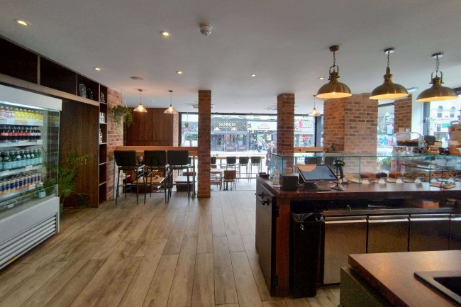 46 Camden High Street, London, NW1 0JH 4