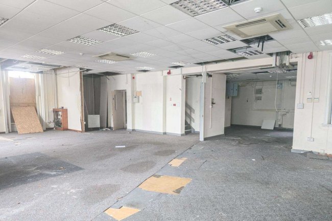 50 Hamilton Square, Wirral, Merseyside, CH41 5AS 1