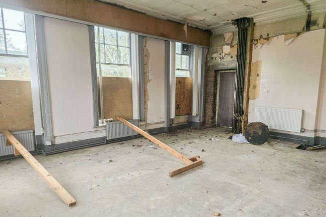 50 Hamilton Square, Wirral, Merseyside, CH41 5AS 1