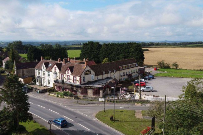 The Highwayman, Cannards Grave Road, Shepton Mallet, Somerset BA4 4LY 3