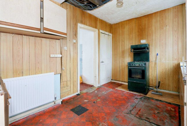 18 Whitmore Road, Worcester, WR2 5EN 4