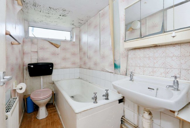 18 Whitmore Road, Worcester, WR2 5EN 4