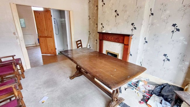 409 Gorton Road, Stockport, Cheshire, SK5 6LR 6
