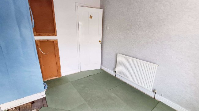 409 Gorton Road, Stockport, Cheshire, SK5 6LR 6