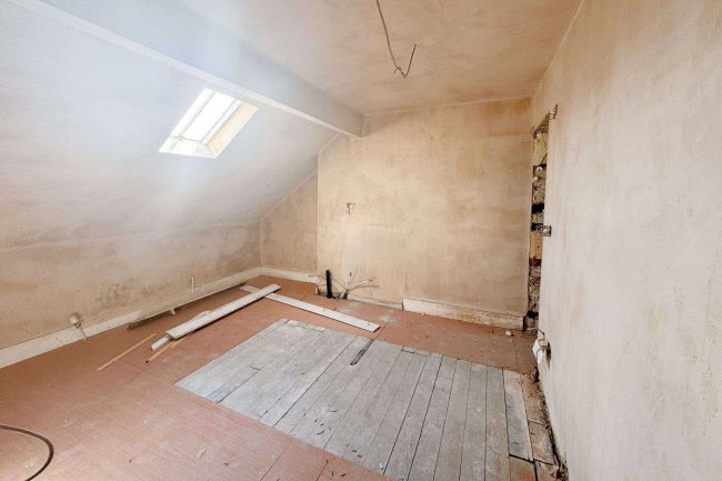 18 York Road, Hartlepool, TS26 8AS 5