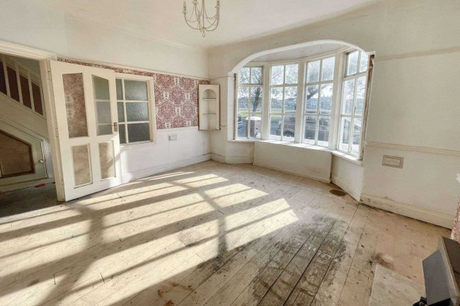 345 Central Drive, Blackpool, FY1 5JN 10