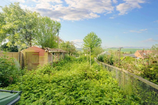 29 Vale View Road, South Newton, Salisbury, Wiltshire, SP2 0RB 4