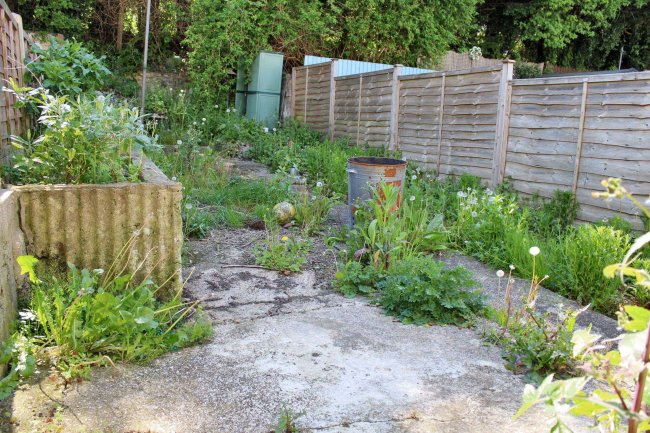 11 Oswald Road, Dover, CT17 0JT 1