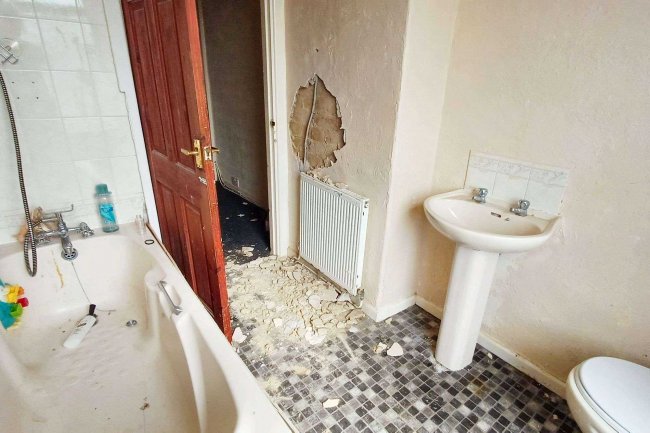 16 Heywood Street, Great Harwood, Blackburn, Lancashire, BB6 7DU 4