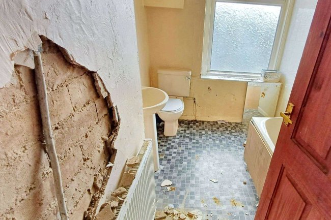 16 Heywood Street, Great Harwood, Blackburn, Lancashire, BB6 7DU 4