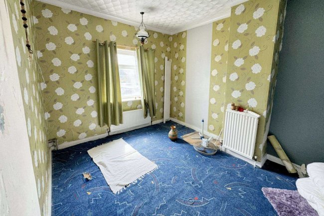 2 Sherwood Street, Huthwaite, Sutton-in-ashfield, Nottinghamshire, NG17 2LX 8