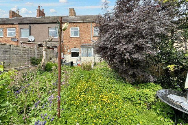 2 Sherwood Street, Huthwaite, Sutton-in-ashfield, Nottinghamshire, NG17 2LX 8