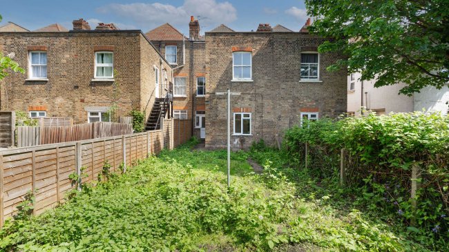 193A, Ferme Park Road, Hornsey, London, N8 9BS 8