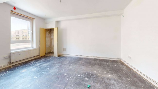 46 Biscott House, Devas Street, Bow, London E3 3LZ 4