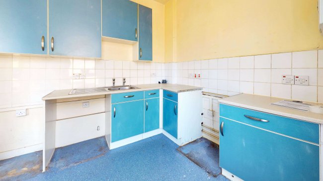 46 Biscott House, Devas Street, Bow, London E3 3LZ 4