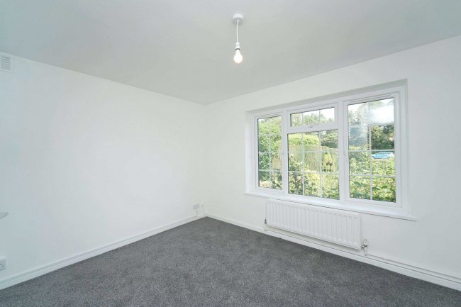 4 Desborough Cottages, Hill Farm Road, Taplow, Maidenhead, SL6 0HB 7