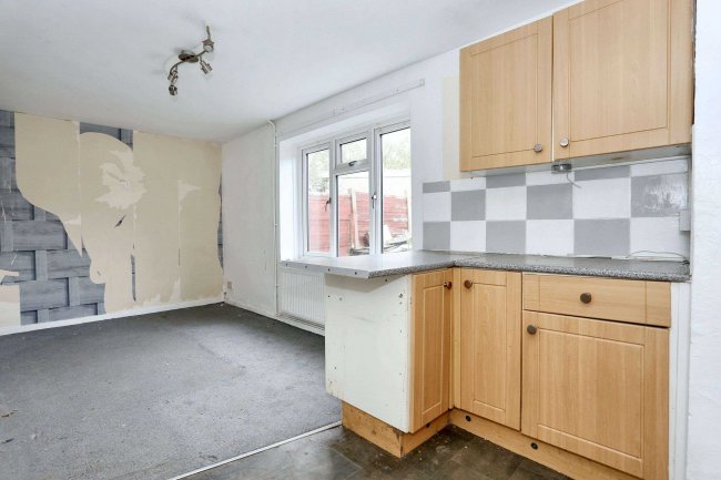 14 Willow Close, Chesterton, Newcastle, Staffordshire, ST5 7DL 7