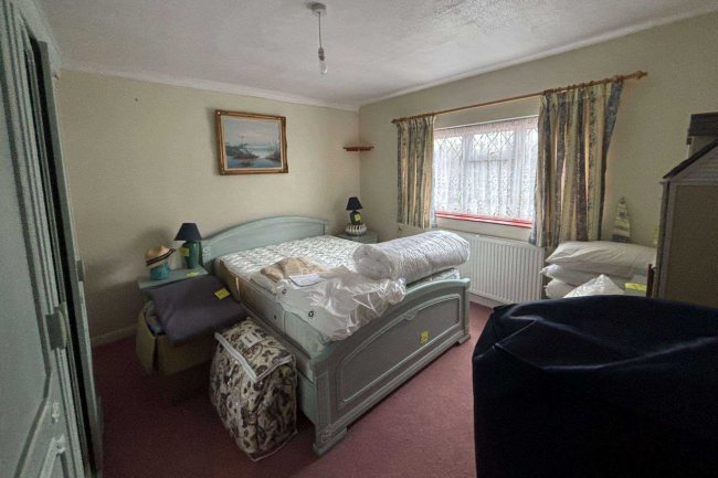 Brickells Farm House, Horam, Heathfield, East Sussex, TN21 0LJ 3