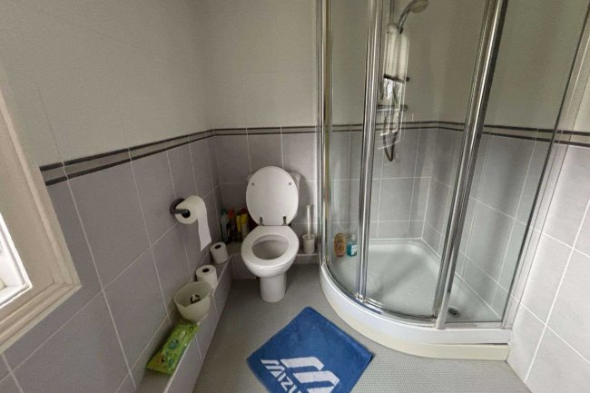 Brickells Farm House, Horam, Heathfield, East Sussex, TN21 0LJ 3