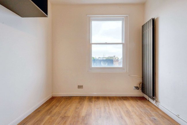 Second Floor Flat, 4 Melbourne Grove, East Dulwich, London SE22 8QZ 4