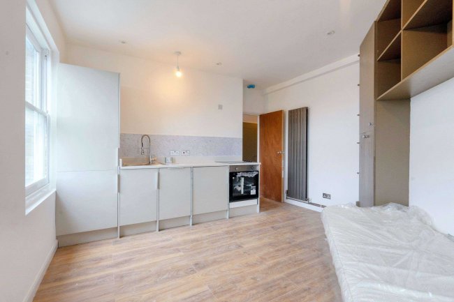 Second Floor Flat, 4 Melbourne Grove, East Dulwich, London SE22 8QZ 4